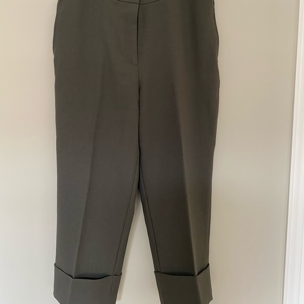 Zara khaki green cropped pant